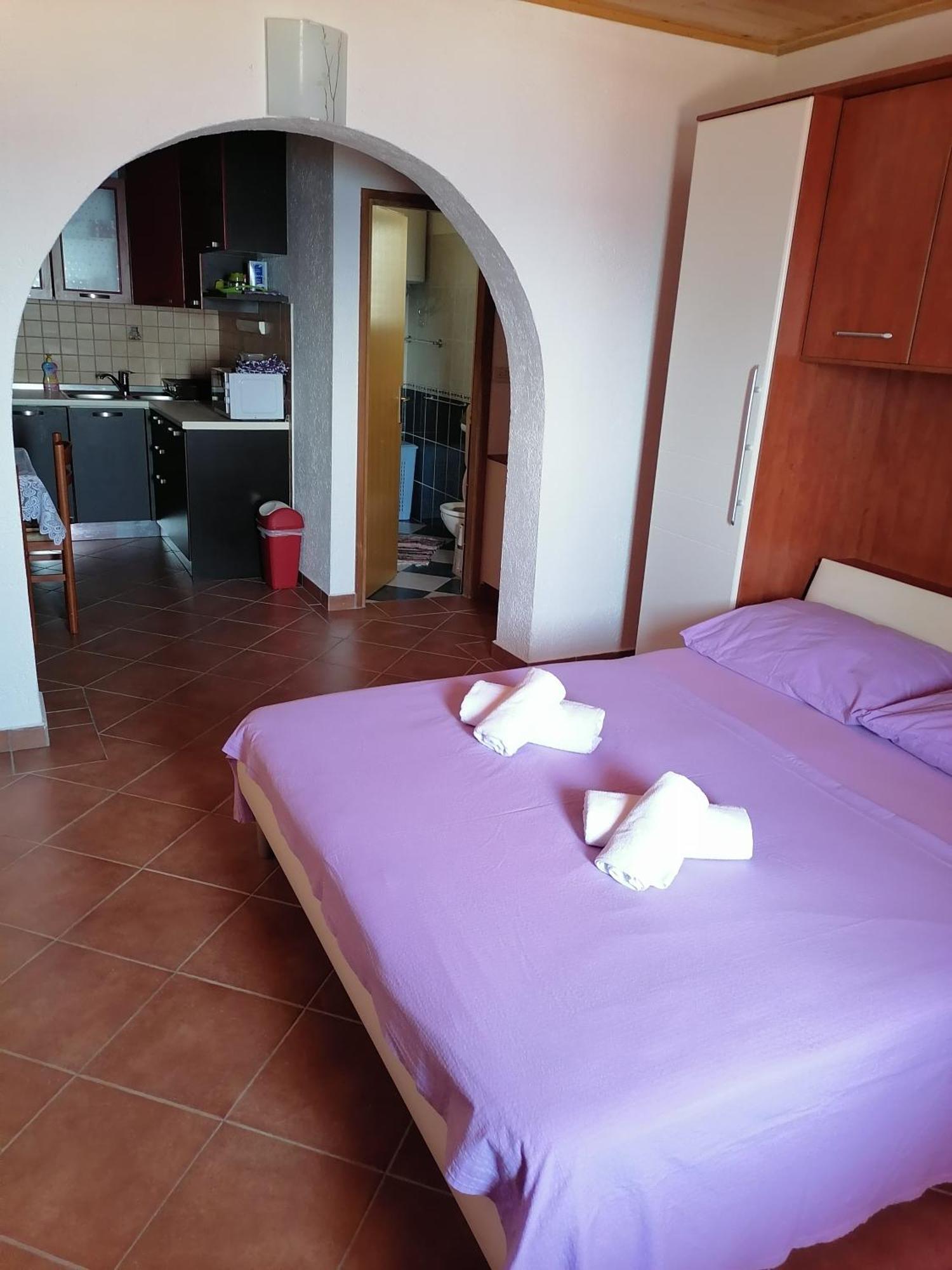 Apartmani Iva Tribanj-Kruscica Room photo